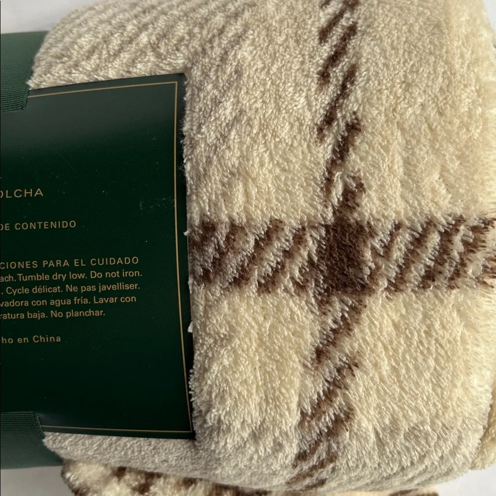 Ralph Lauren Throw Fleece Blanket Cream and Brown Plaid NWT